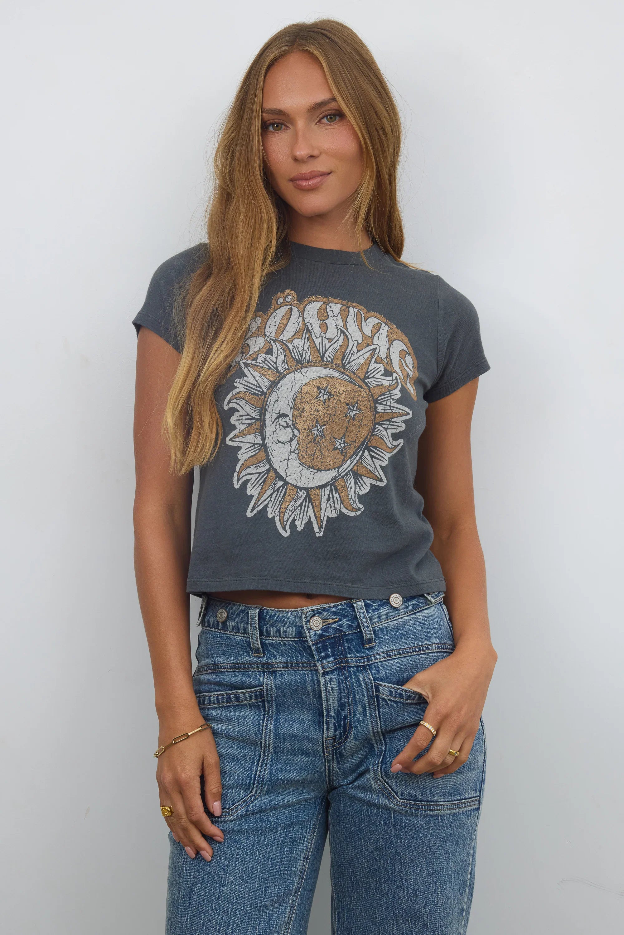 Sunnie Graphic Tee